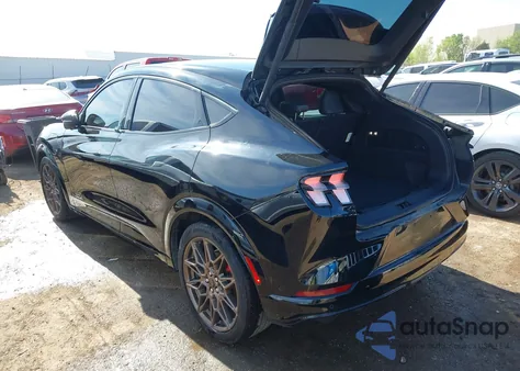 2024 Ford Mustang Mach-E Gt z USA, uszkodzony, nr VIN 3FMTK4SX5RMA34272